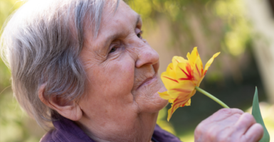 A simple smell test may help reveal signs of unhealthy ageing and frailty