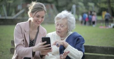 Recognising Dementia Symptoms: What to Look Out For